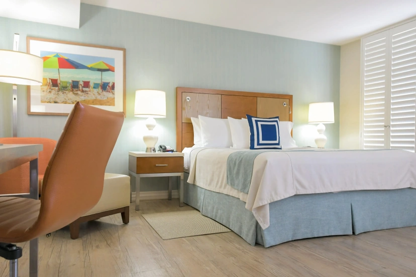 Gateway Hotel Santa Monica & Clarion Hotel Anahiem
